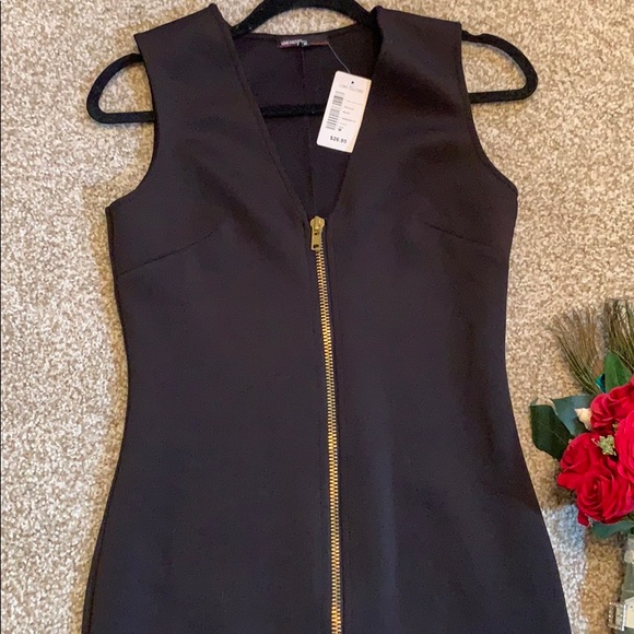 NWT BLACK GOLD ZIPPER BODYCON DRESS - Picture 4 of 5